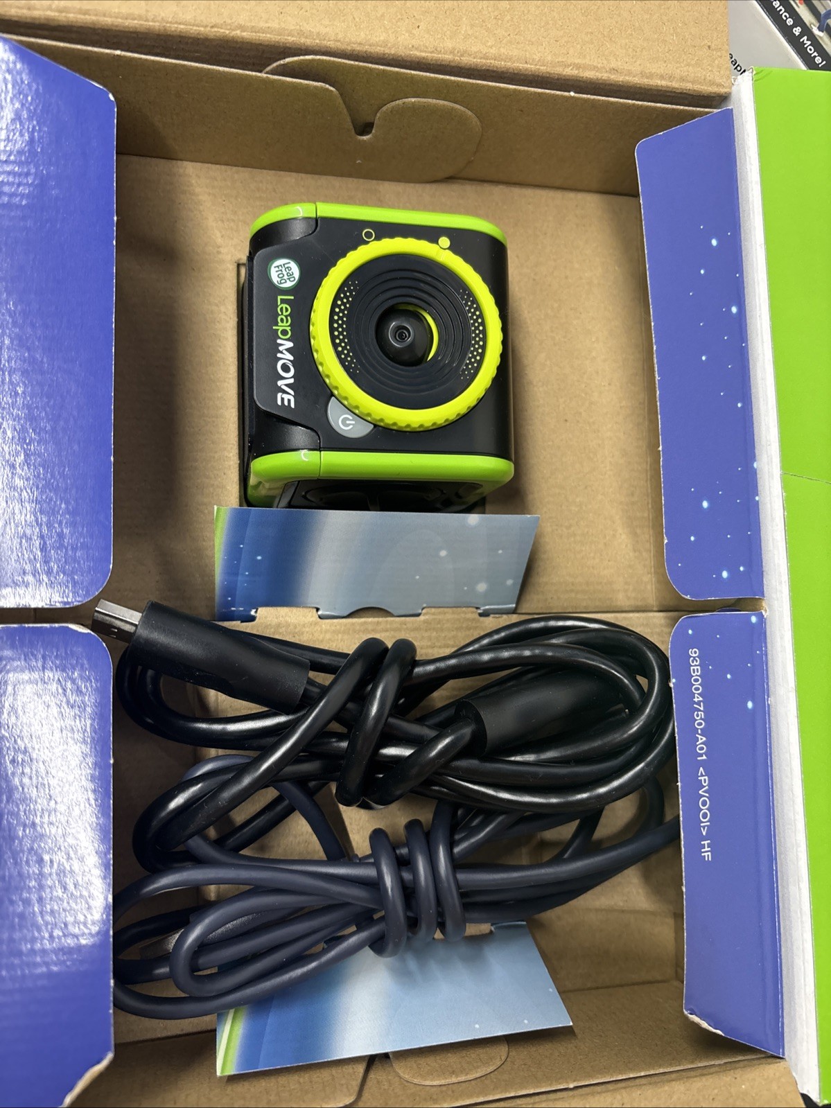 NEW LeapFrog LeapMove Gaming Console Motion-Based Learning 25 Preload Games