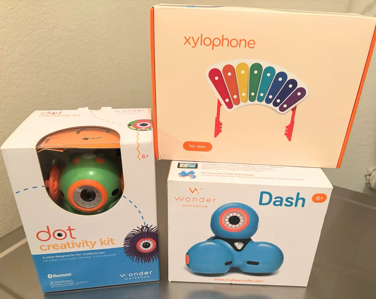 Wonder Workshop Dash & Dot & Xylophone Coding Robot Set Educational STEM Toy NEW