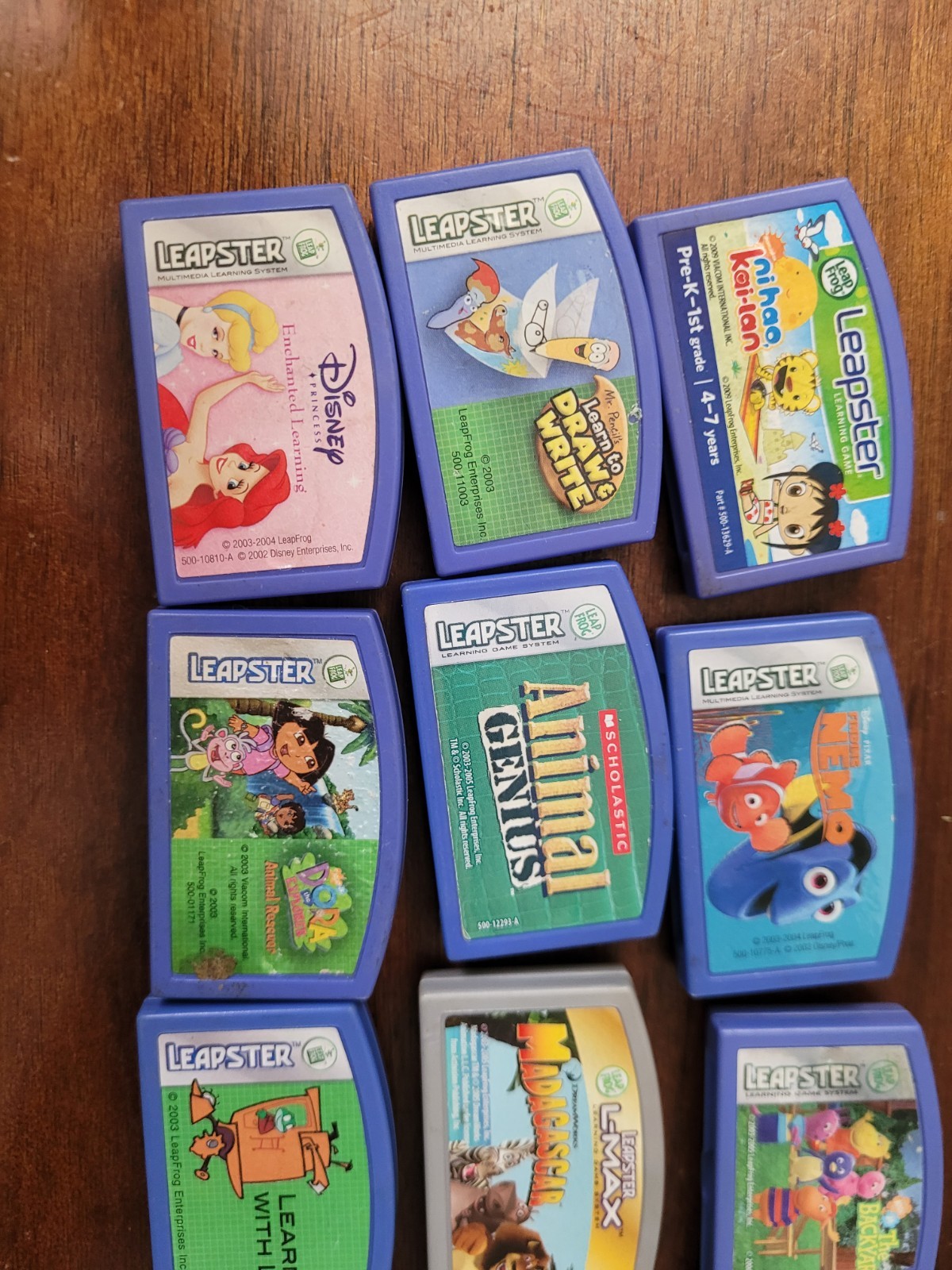 LeapFrog Leapster Learning Game Cartridges Lot of 12 not all tested.