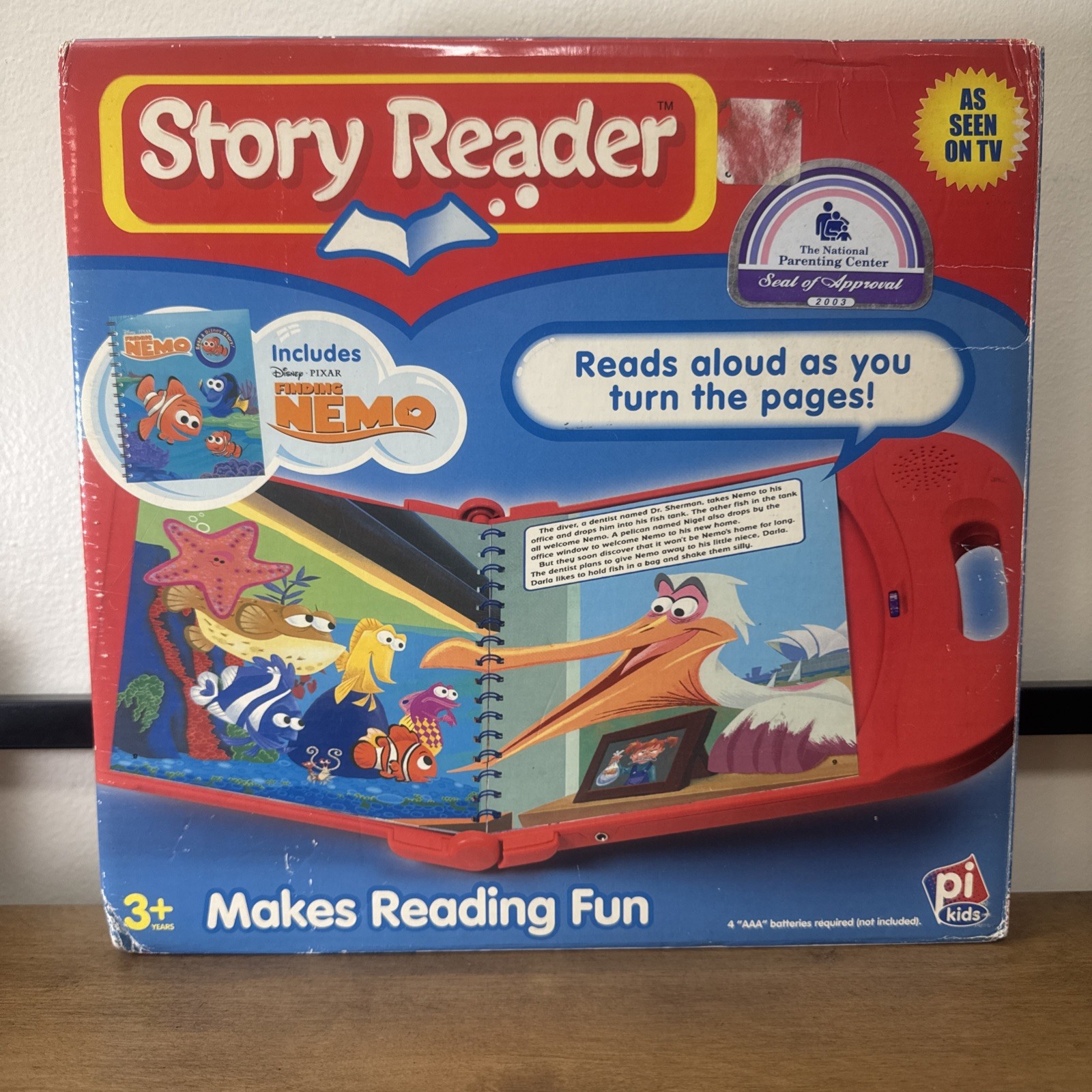 Vintage ELECTRONIC STORY READER w/ Finding Nemo Book READS ALOUD