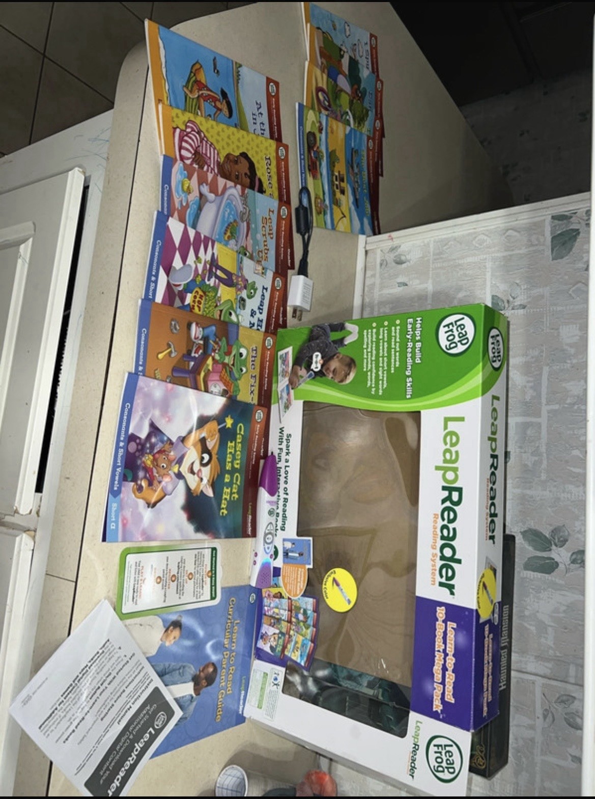LeapFrog LeapReader Reading System Learn-to-Read 10-Book Mega Pack Ages 4-8