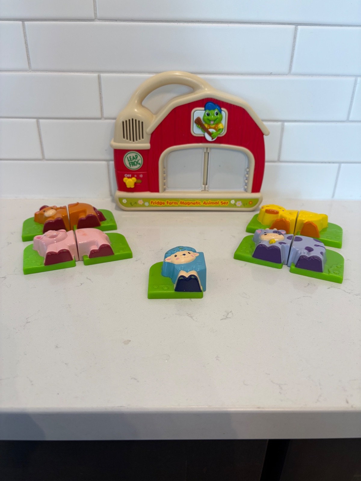 LeapFrog Fridge Farm Magnetic Animal Set-Missing 1 piece-WORKS