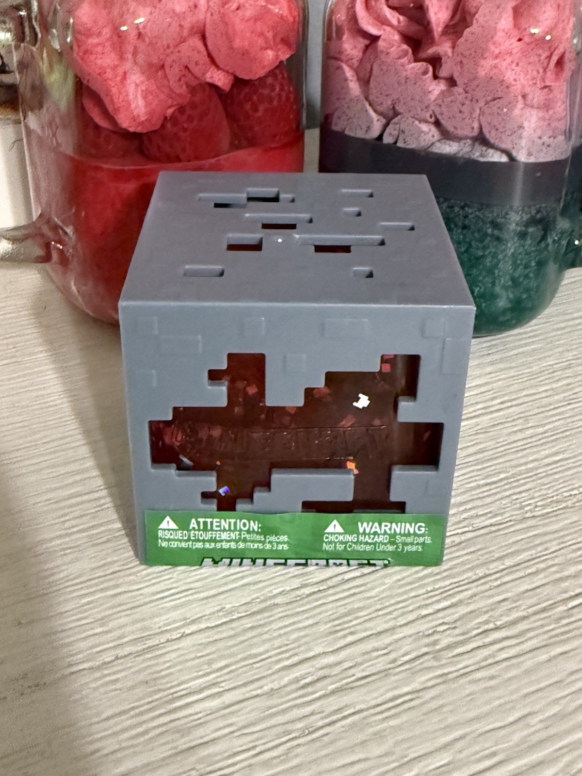 New MINECRAFT JELLY CUBES – RARE Red Viral Squishy Nee Doh Ish Type Fidget