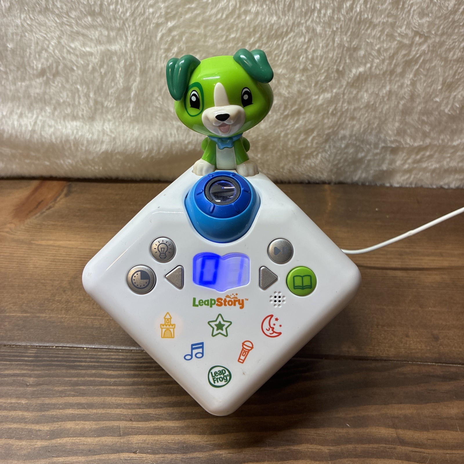 LeapFrog Leapstory Story Cube Songs Poems Stories Sounds Night Light Projector
