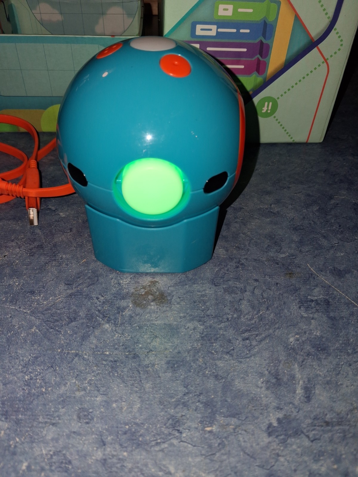 Blue Wonder Workshop Dot Robot D001, Lightly Used-Works Perfect-No Damage-