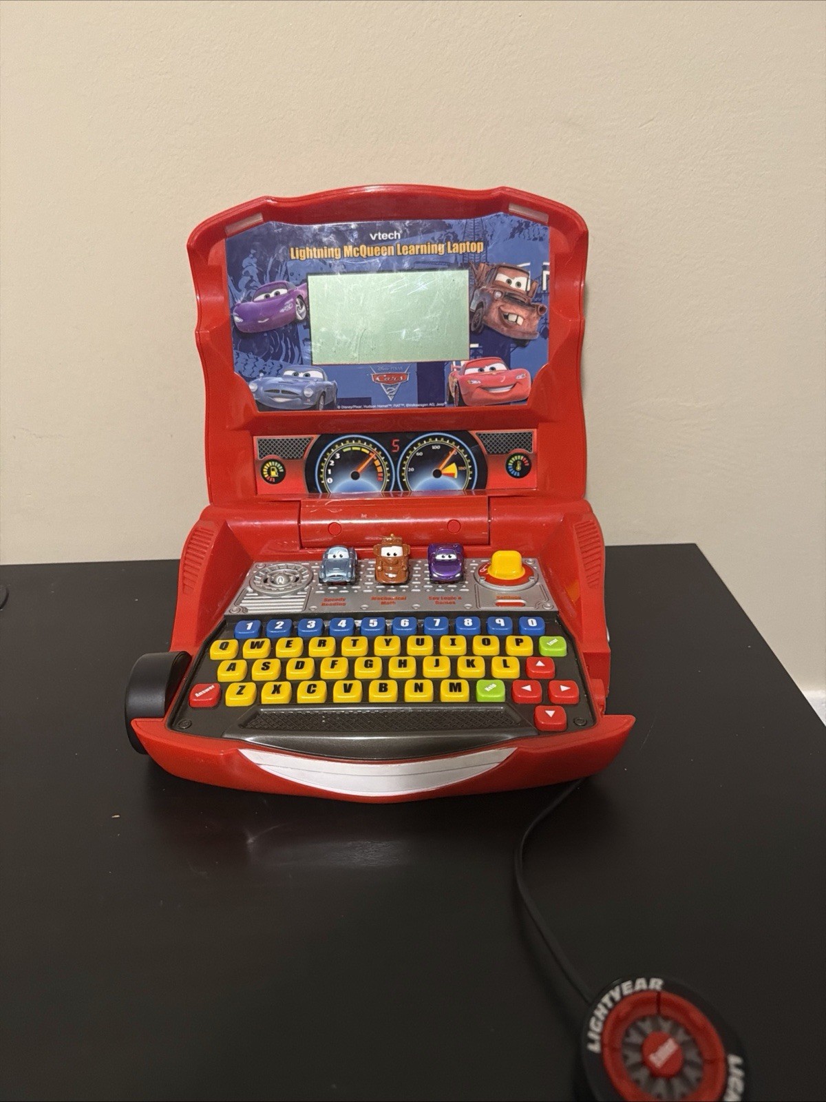 Disney Pixar Cars 2 Lightning McQueen VTech Learning Laptop W/ Mouse Works
