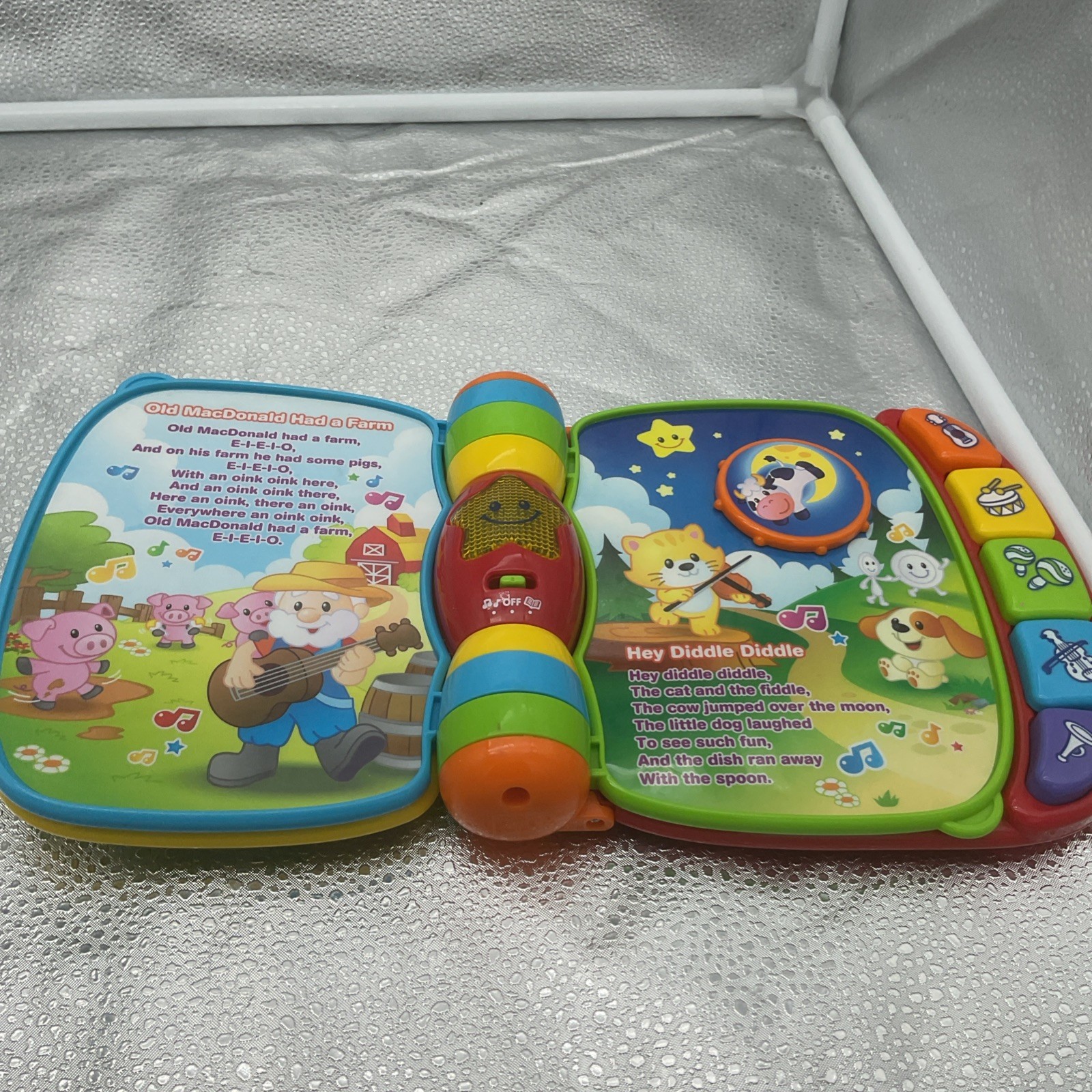 VTech Musical Rhymes Book | Red Interactive Nursery Rhyme Toy | Lights & Sounds