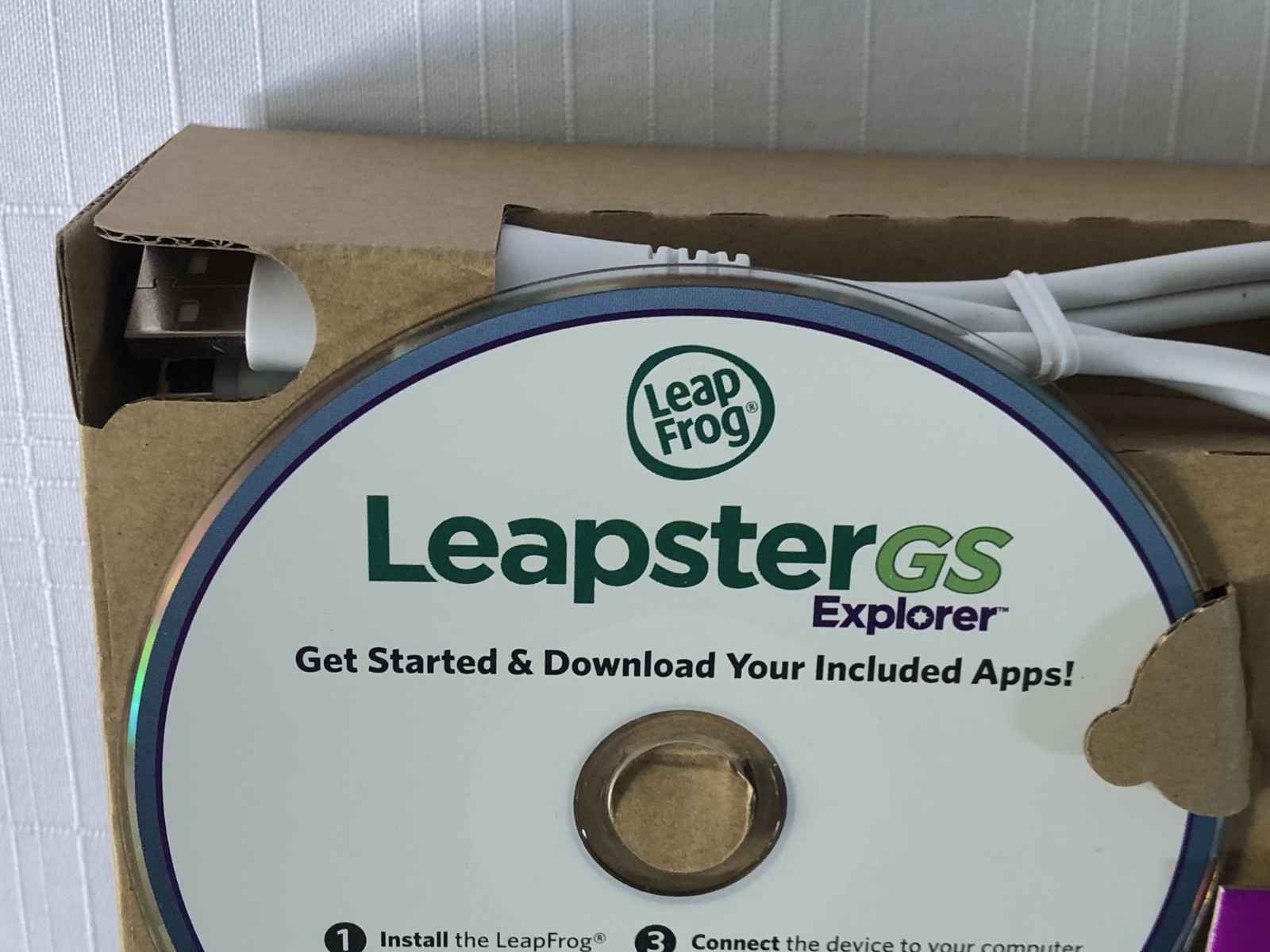 NEW (open box) LEAPFROG LEAPSTER GS PURPLE – Game Console & Camera – Fun!
