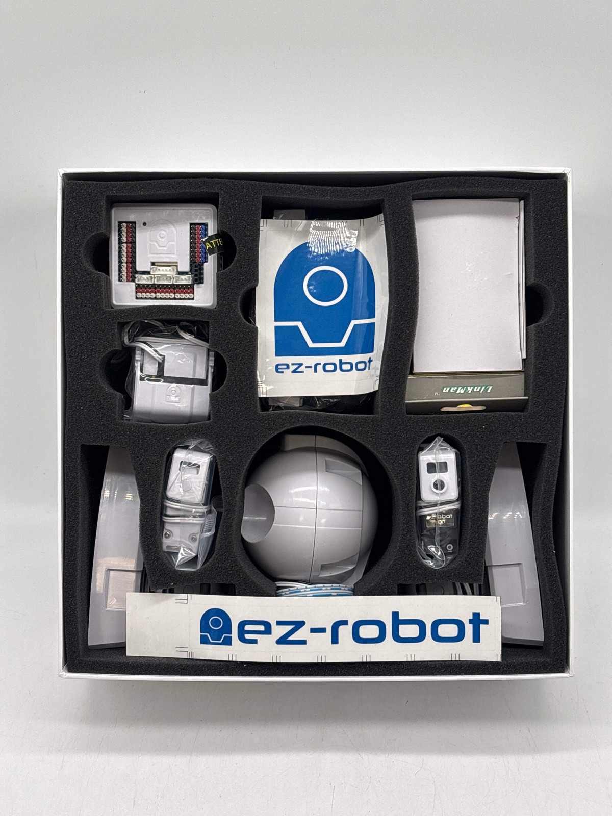 EZ-Robot Revolution:JD White Robotics Kit – Used with Box