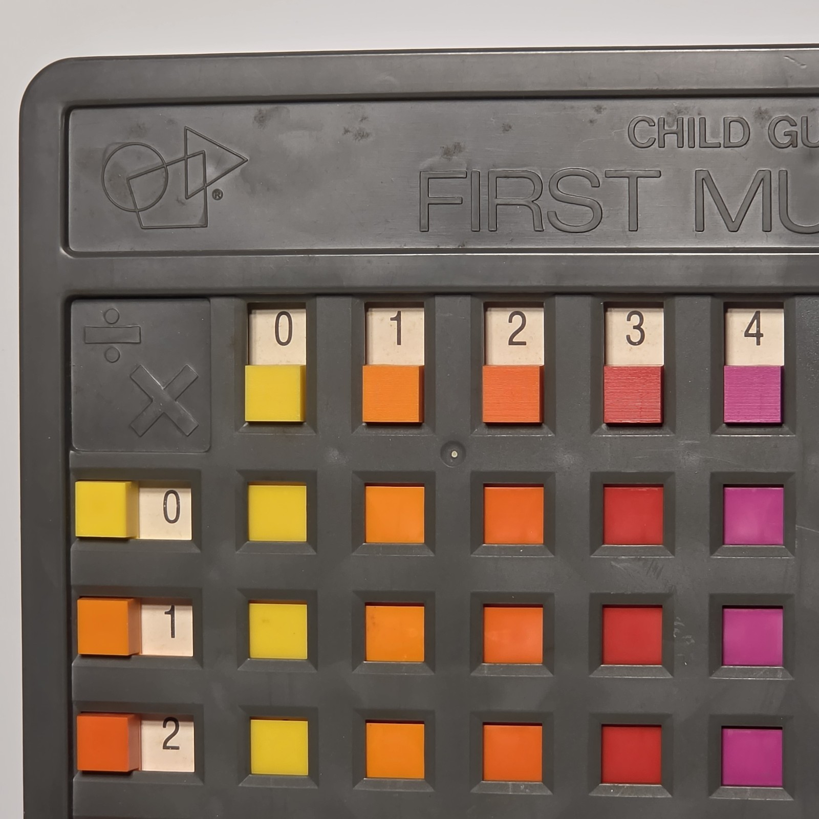 VTG 1979 Child Guidance First Multiplier Mathematics Learning Device Questor