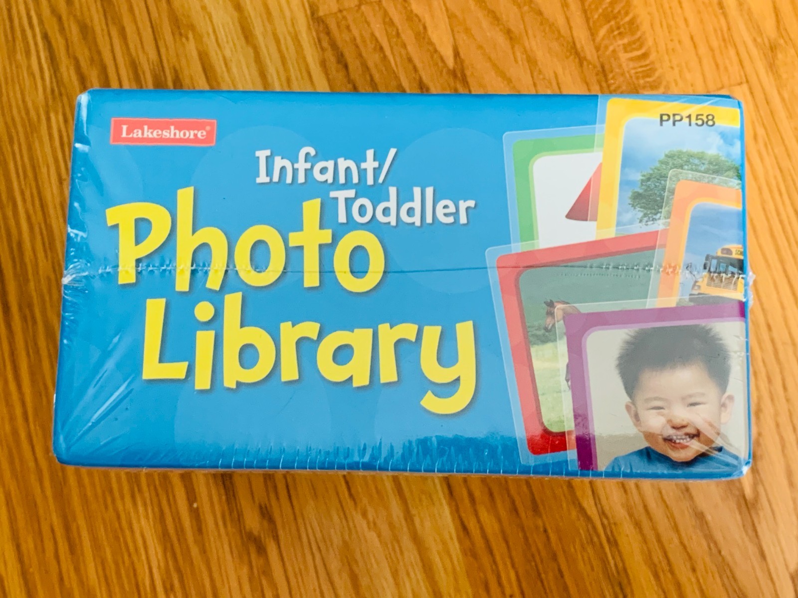 Lakeshore Infant/Toddler Photo Library – 50 Laminated Photo Cards – New