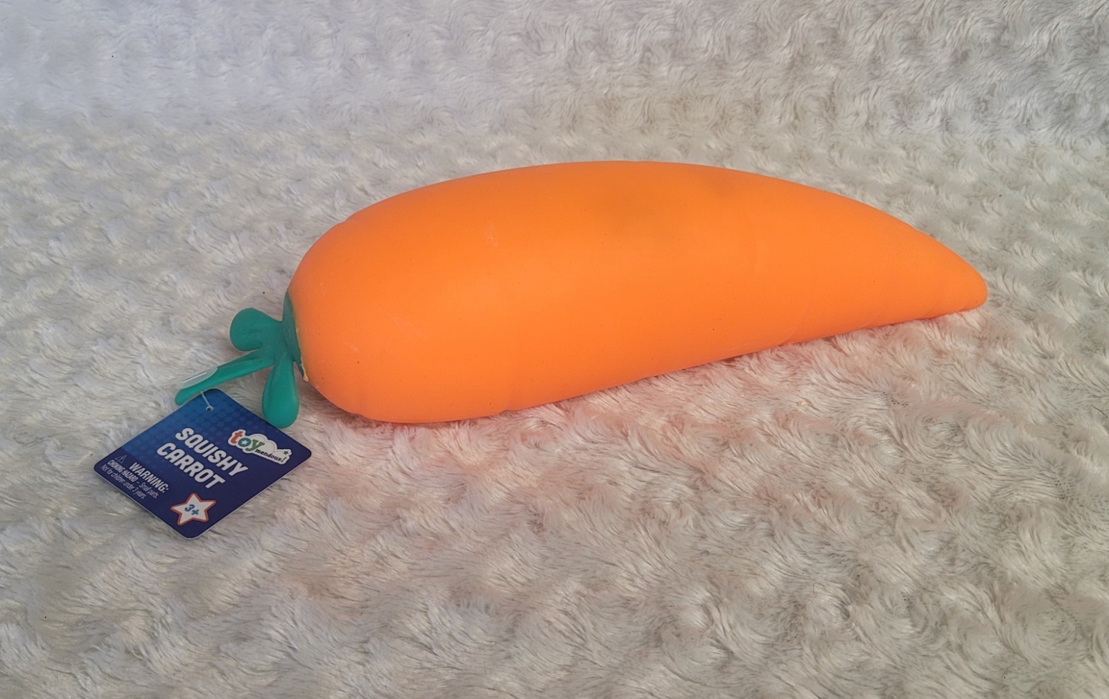 (LOT OF 3 Squishy Toys) Carrot, Duck, Needoh FuzzBall
