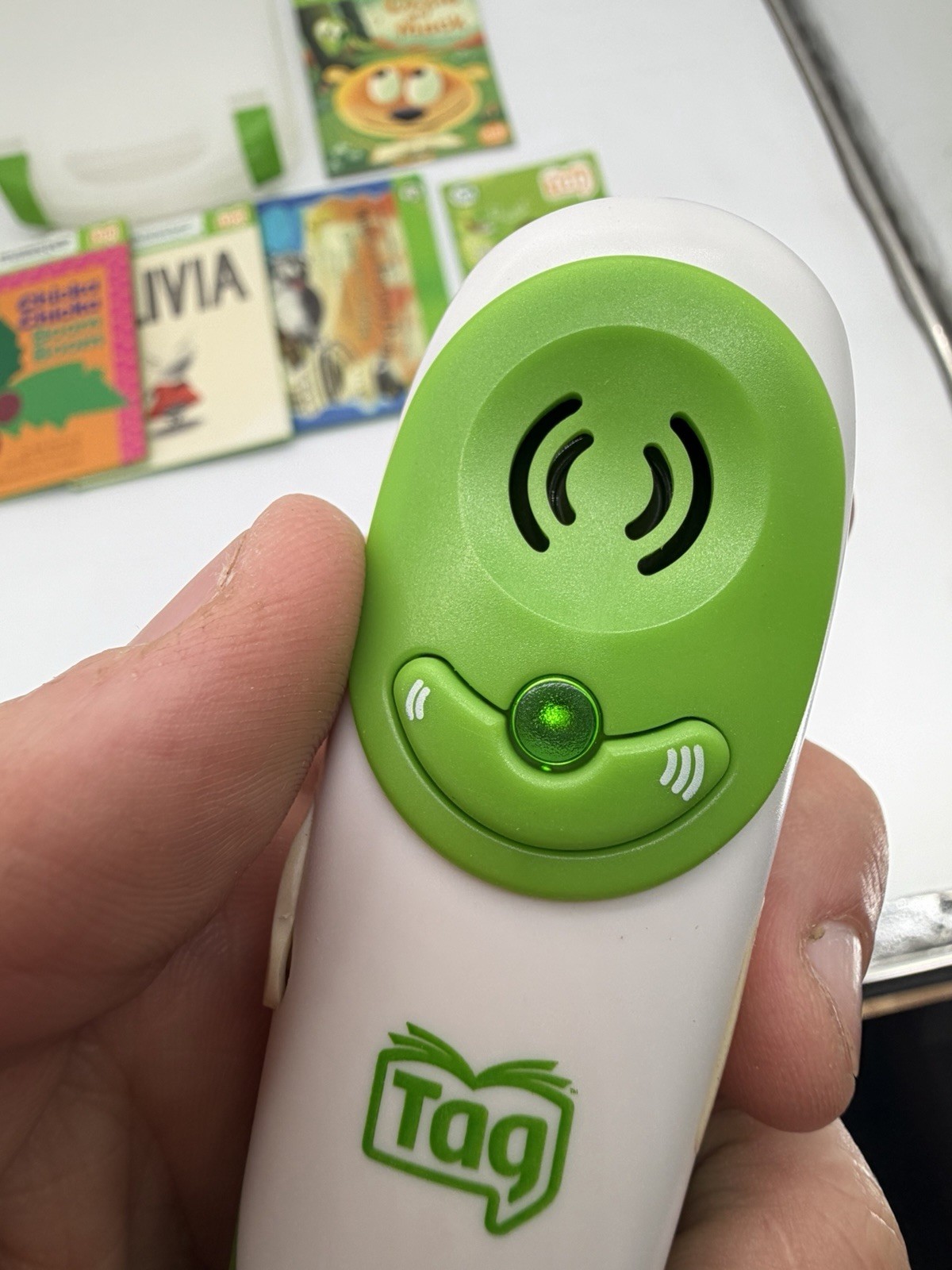 Leapfrog Tag 30704 Reading System Talking Stylus W/ Carry Case & 4 Books Tested