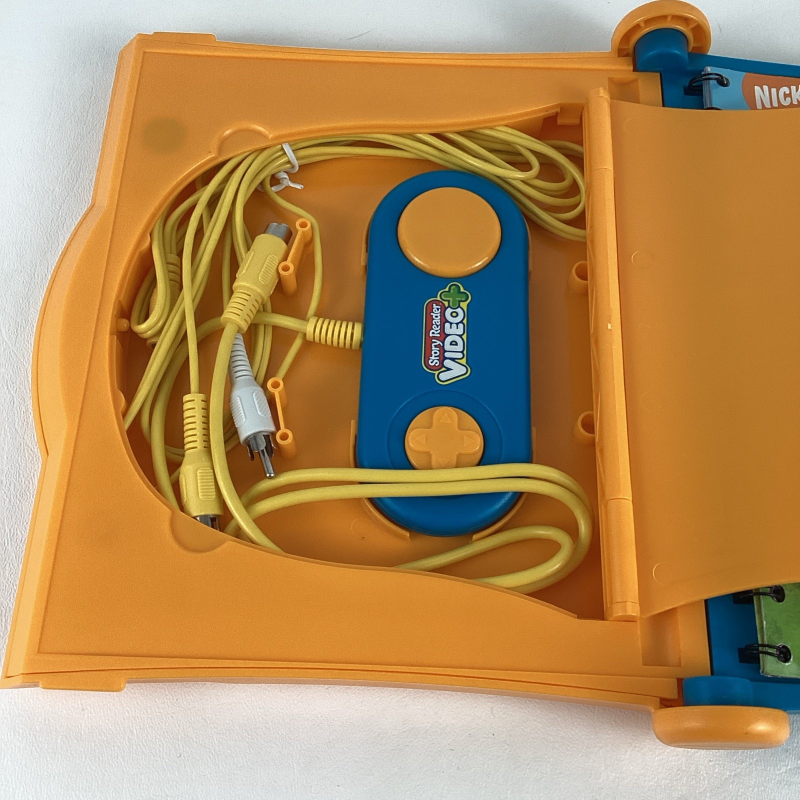 Story Reader Video Plus Learning System Dora Bouncing Ball Adventure Book 2006