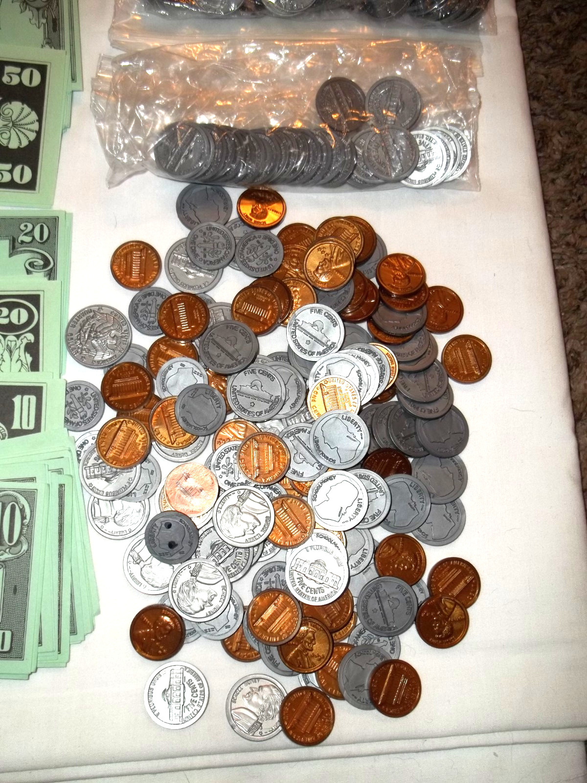 MEGA school play money 800+ pieces paper coins Learning Resources Home School