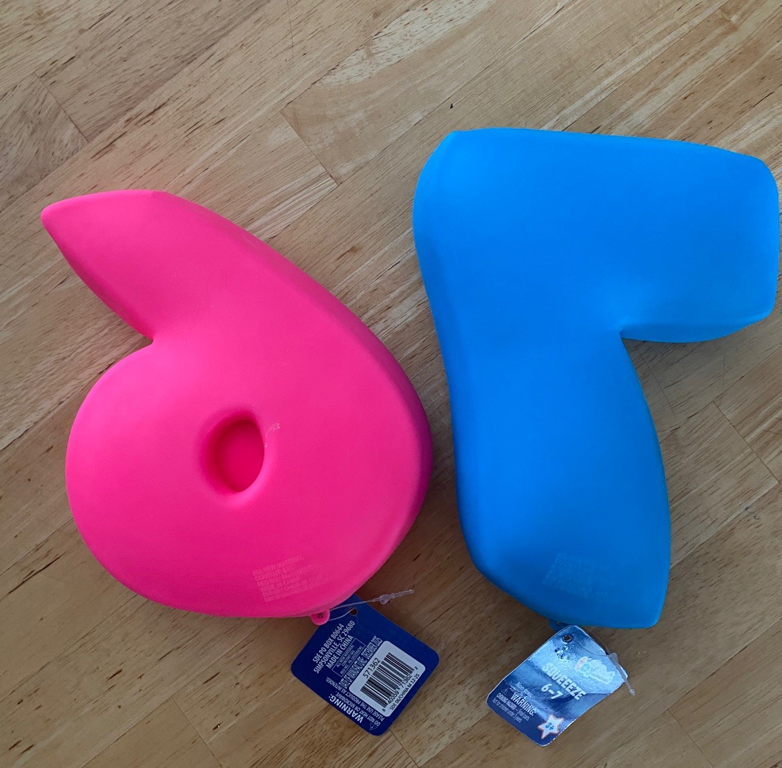 NEW Toymendous Squeeze 6 7 Pink & Blue Squishy Stress Relief Sensory Viral Meme