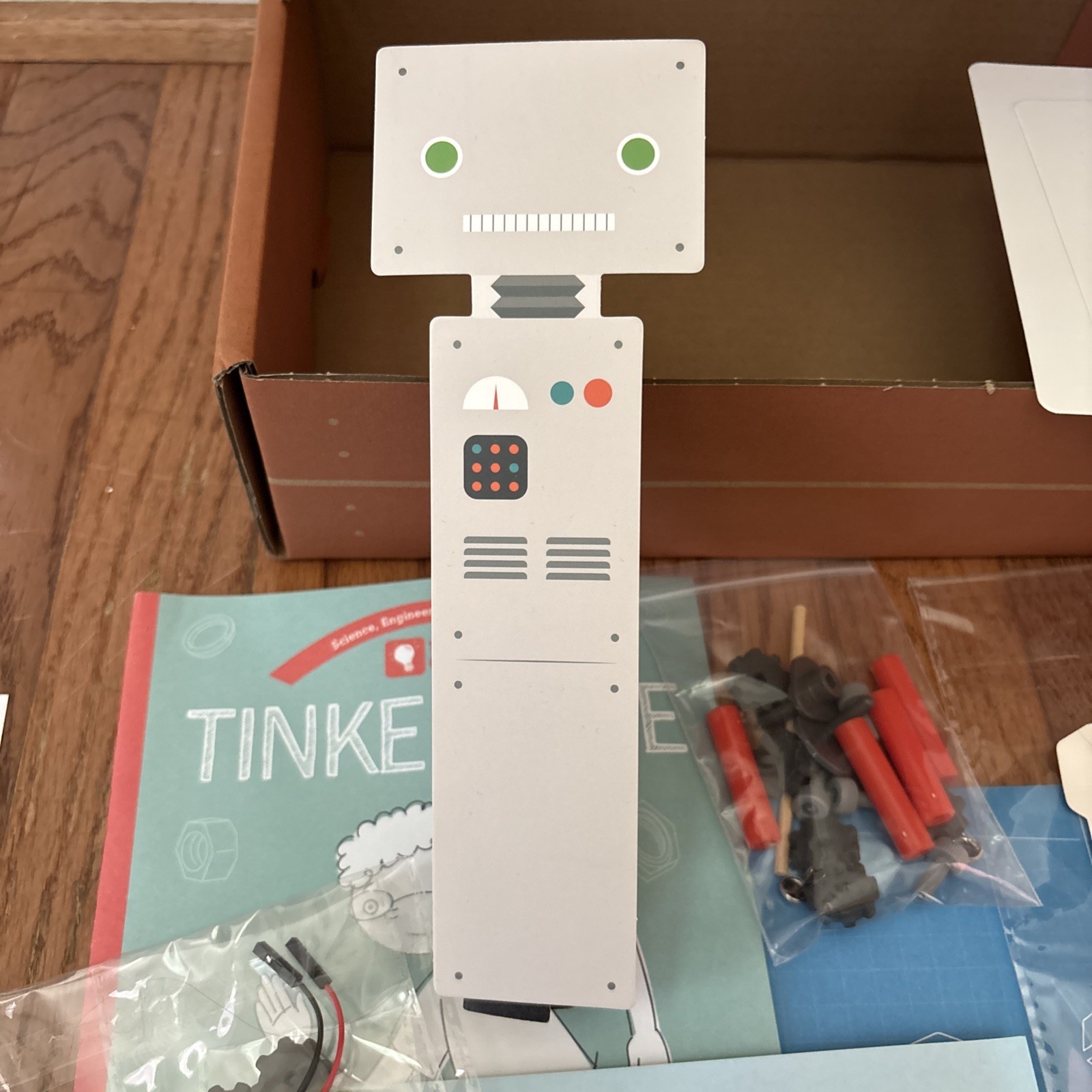 Kiwi Co Tinker Crate Make Your Own Walking Robot Kids Ages 9+ PARTS – PLS READ