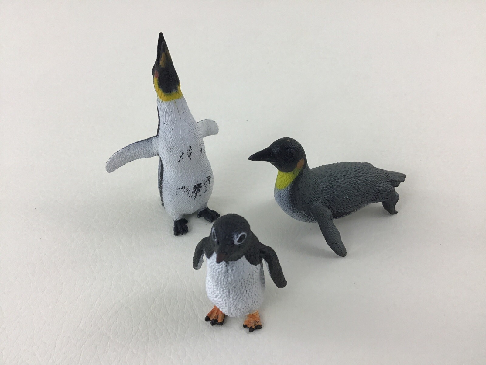 K&M Arctic Animals North Pole Sea Life Miniature PVC Figures 10pc Lot Realistic