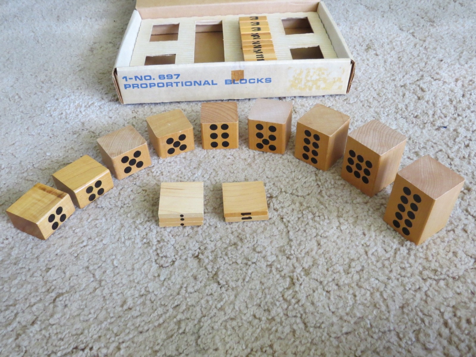 🔴 Playskool Proportional Blocks 697 Math Number Counting Lot Learning Resources