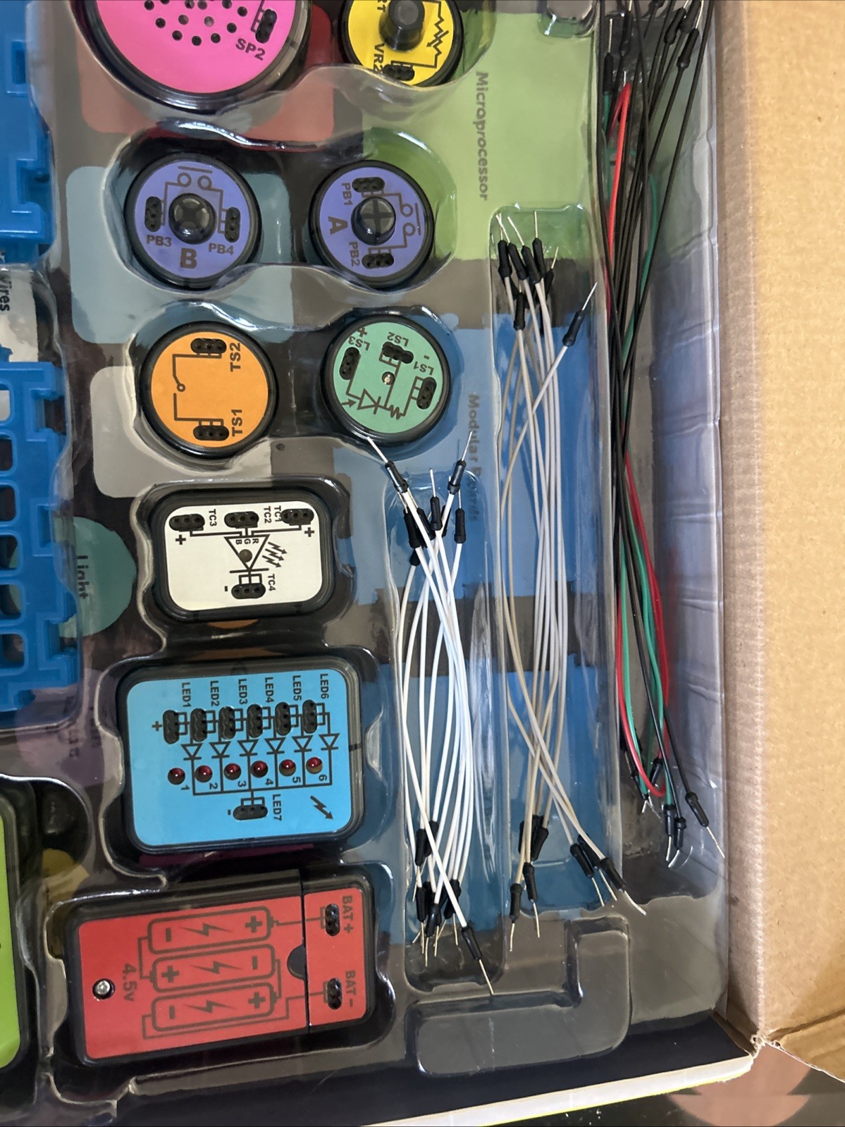 SmartLab Toys Smart Circuits Games & Gadgets Electronics Lab (SL14786) Complete