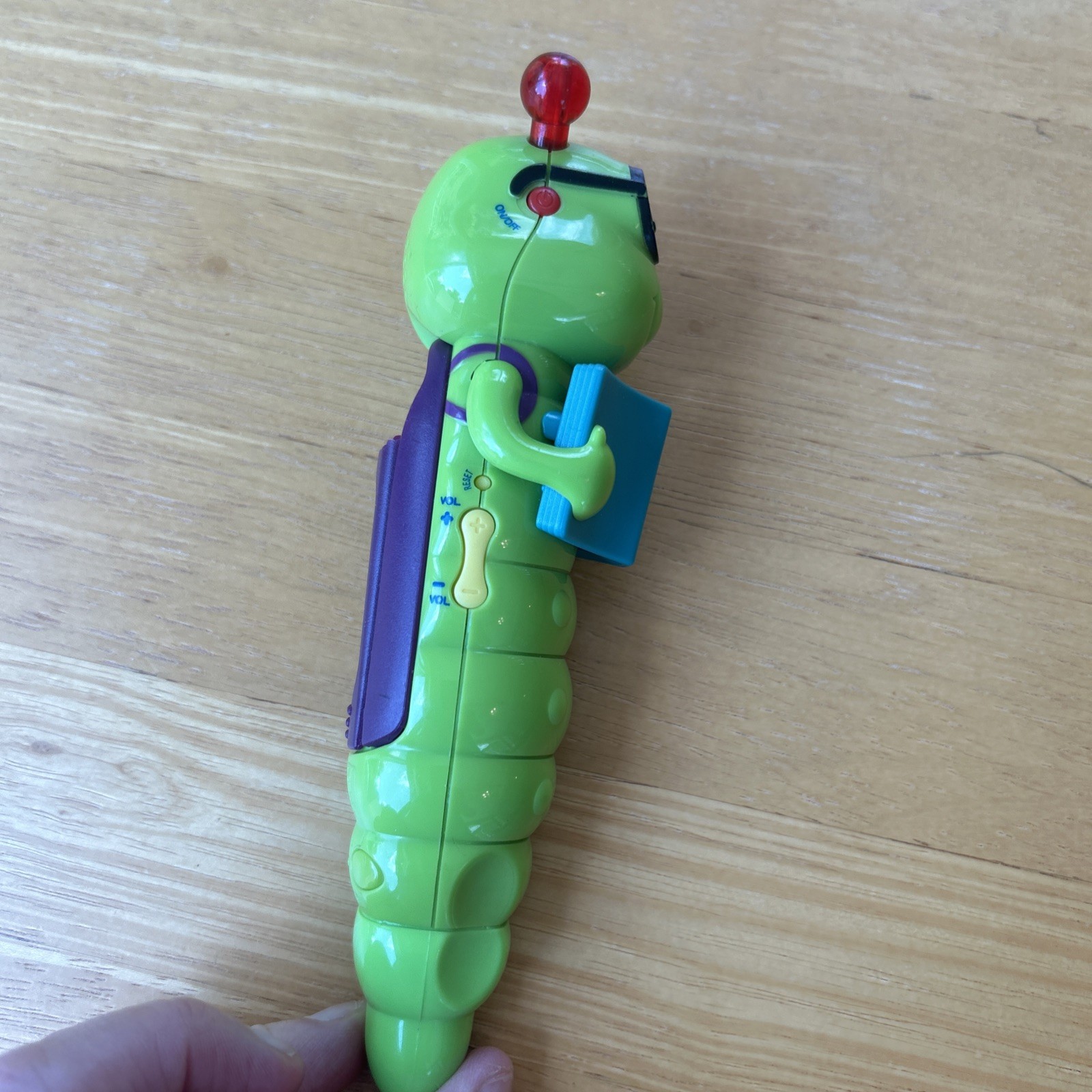 VTech Bugsby Bugsy Worm Reading System Pen Replacement-new batteries