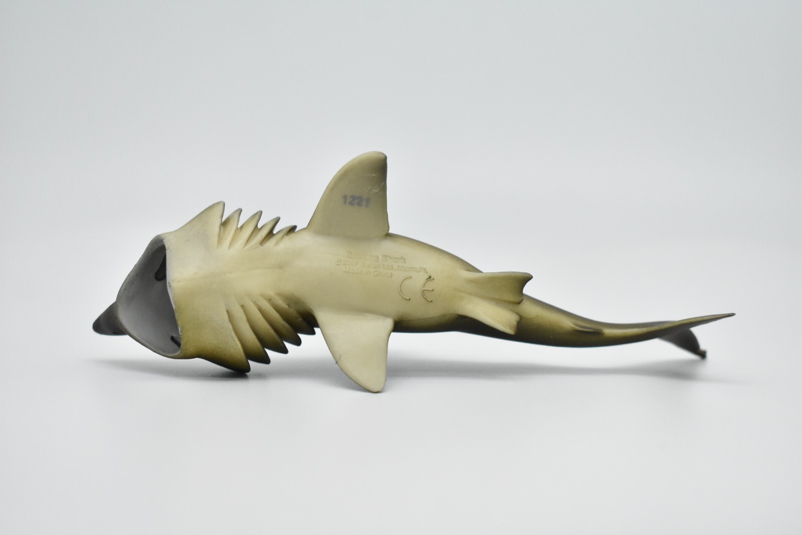 Basking Shark, Museum Quality Plastic Toy Figurine Model 5.5″ F1773 B97