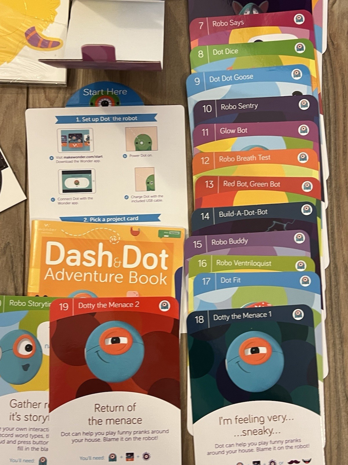 Wonder Workshop Dot Creativity Kit DO01 Robot Bluetooth Ages 6+ 2017 APP Control