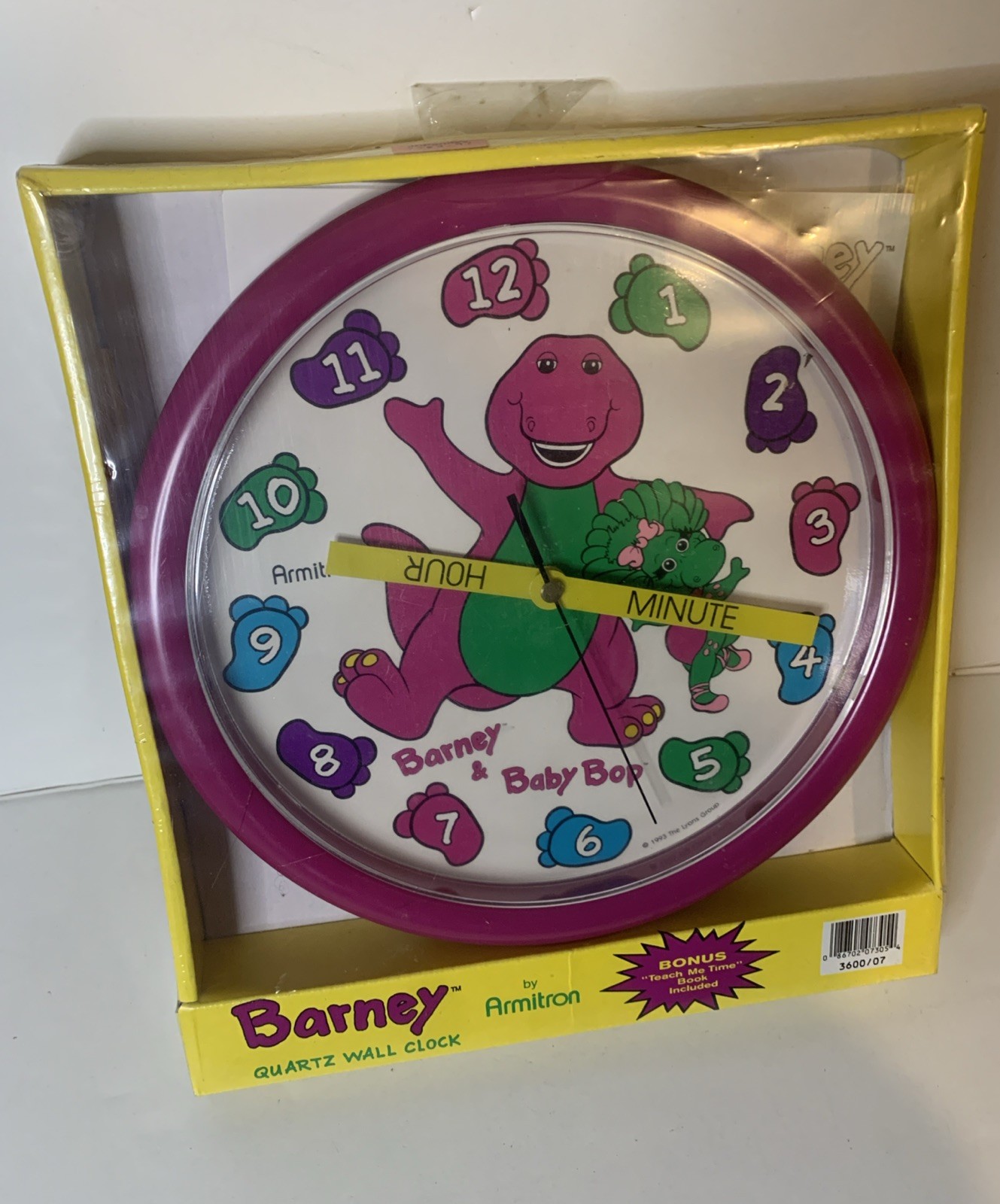 Barney Vintage 1993 Wall Clock Backyard Gang Teach Me Time With Baby Bop Sealed