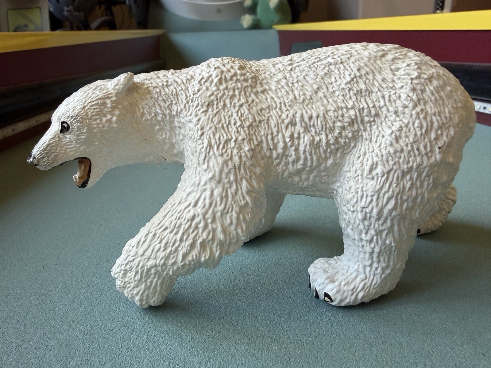 Vintage Safari Ltd 1990 Polar Bear Figure Arctic Wildlife Hefty Toy Figurine