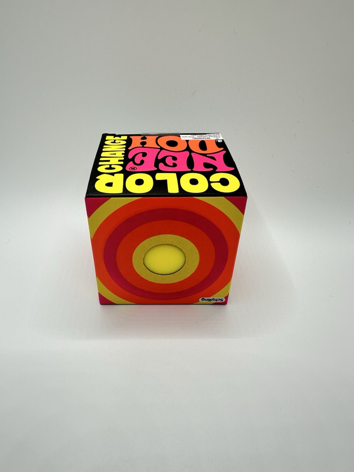 Schylling NEEDOH COLOR CHANGING BALL Yellow Squish Squeeze New Sealed