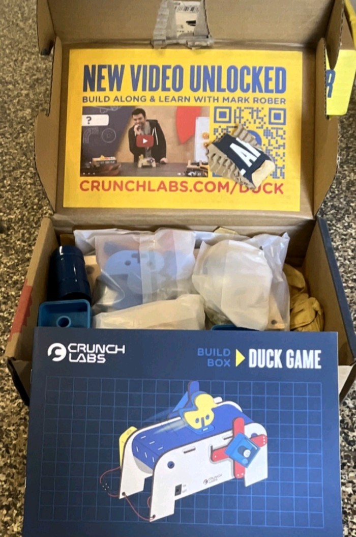 CrunchLabs Duck Game Build Box STEM Educational Kit for Ages 8-16, 2024