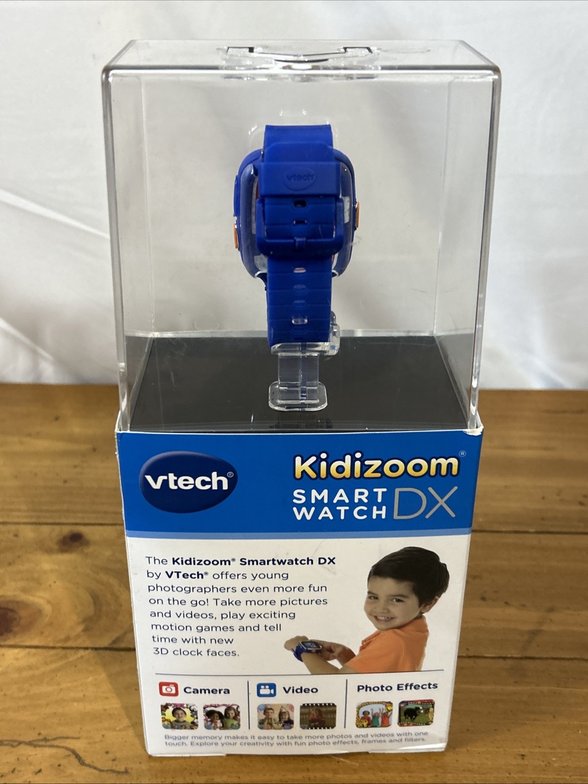 VTech Kidizoom Smartwatch DX Blue The Smartest Watch for Kids Ages 4 And Up. NEW