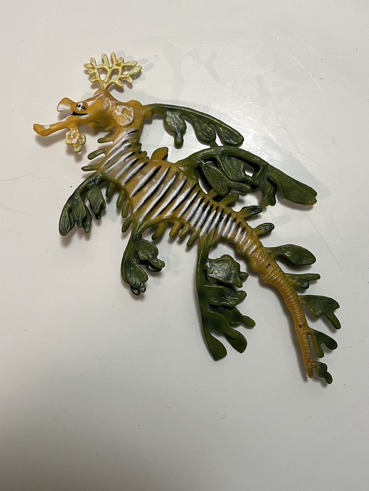 Safari Ltd #252529 Leafy Sea Dragon Figurine 1998 Vintage Ocean Animal Toy