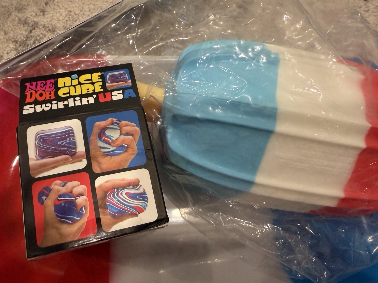 Schylling NeeDoh Nice Cube Swirlin’ USA & Squish Popsicle Red/White/Blue 3+