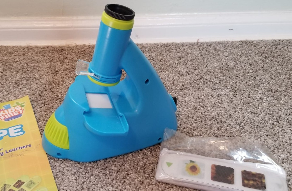 Thames and Kosmos Big and Fun Microscope – Toy for 4-6 years – Complete Set