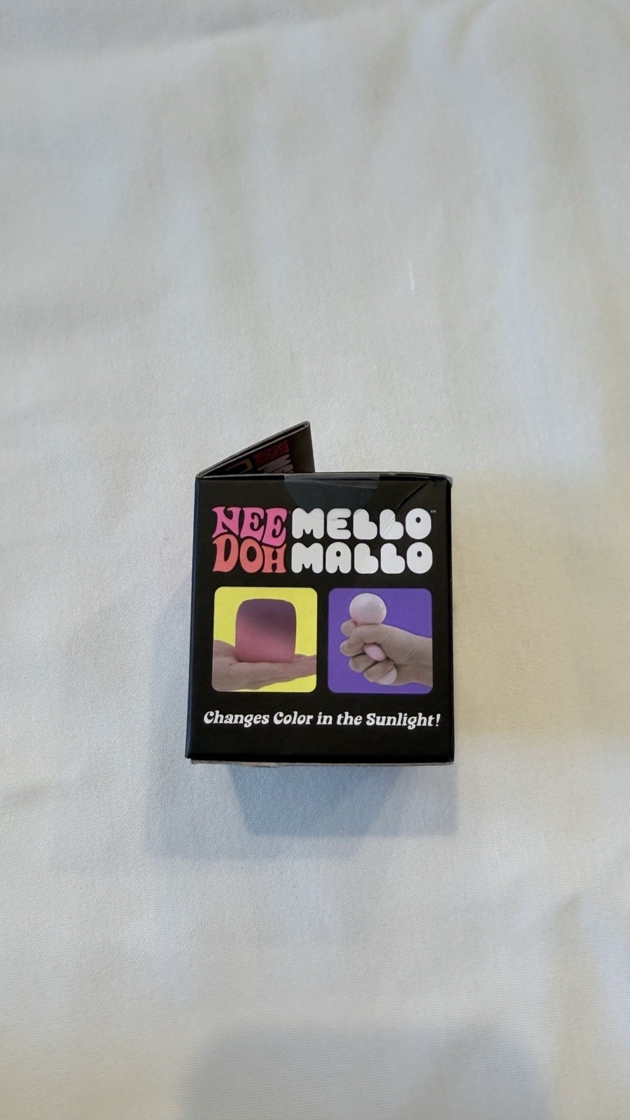 NeeDoh Mello Mallo Color Change Squishy Squeeze Sensory Toy Yellow New In Box