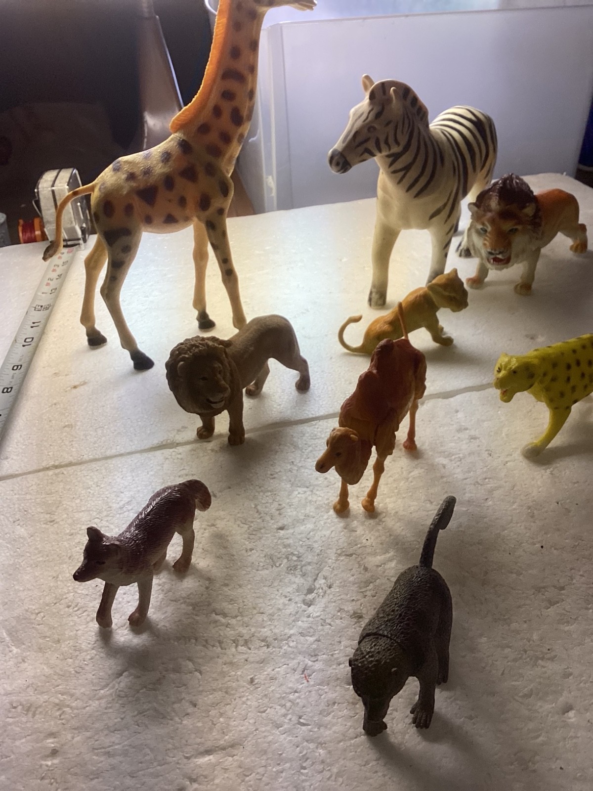 Vintage Mixed Plastic Safari Zoo Jungle Wild Animals Lot of 10.