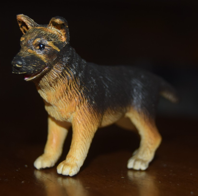 2004 Safari German Shepard Puppy Animal Figure