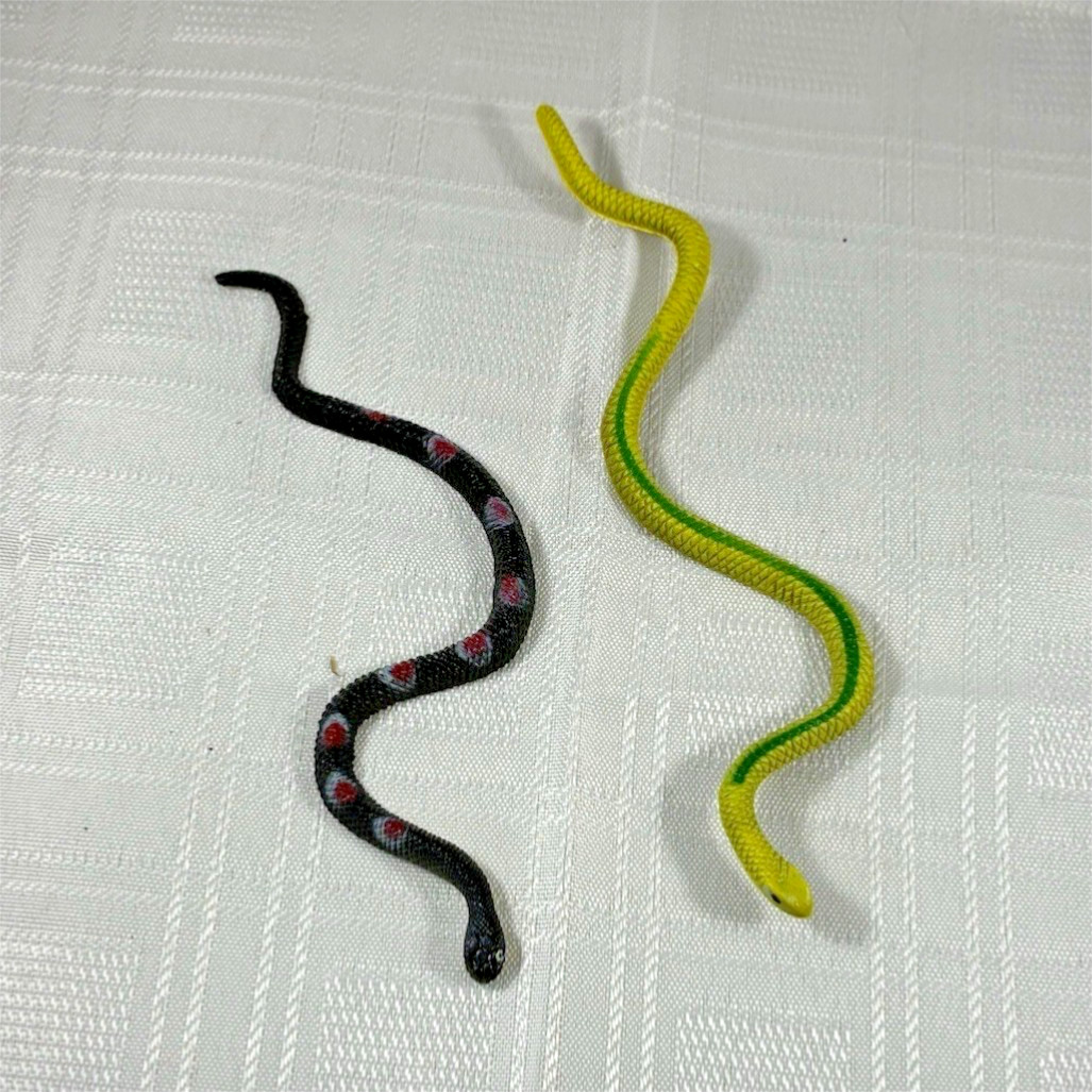 Plastic Toy Snakes Lot of 2 Black w/ Red Spots & Green/Yellow Approx 6 in