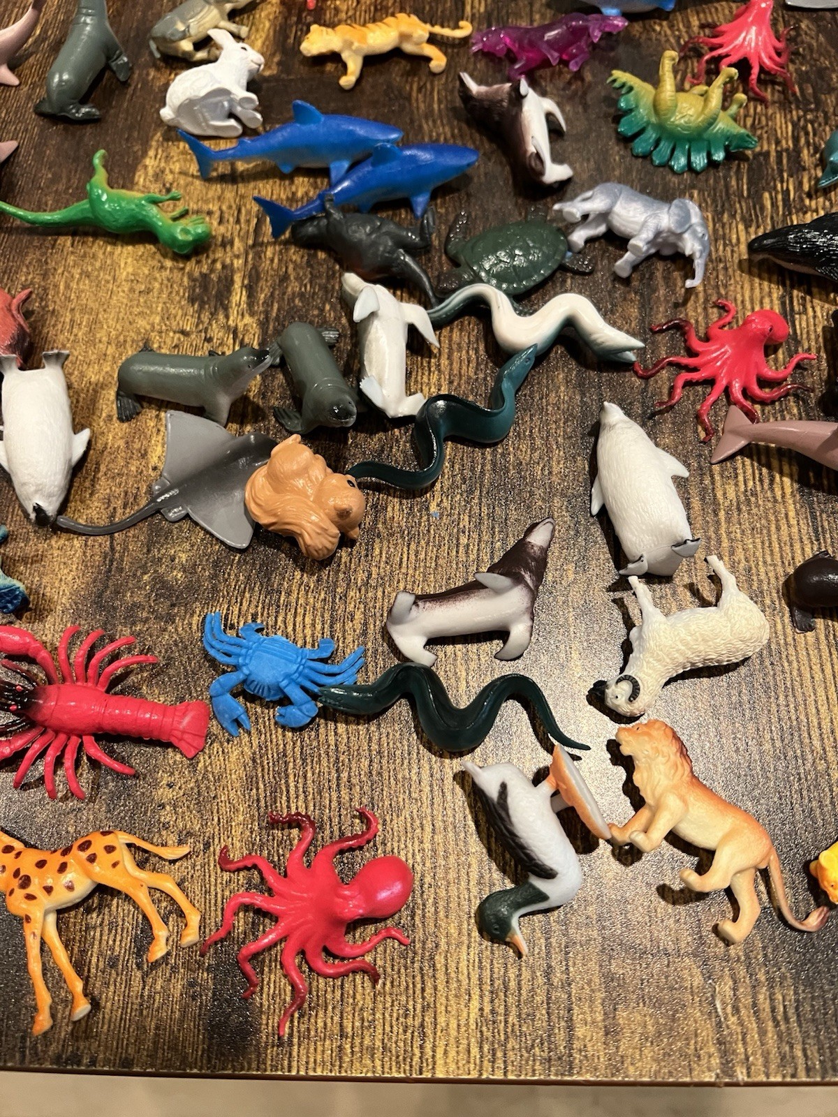Mixed of Plastic Sea Animals Fish Shar Turtle and Land Animals Insects Lot of 87