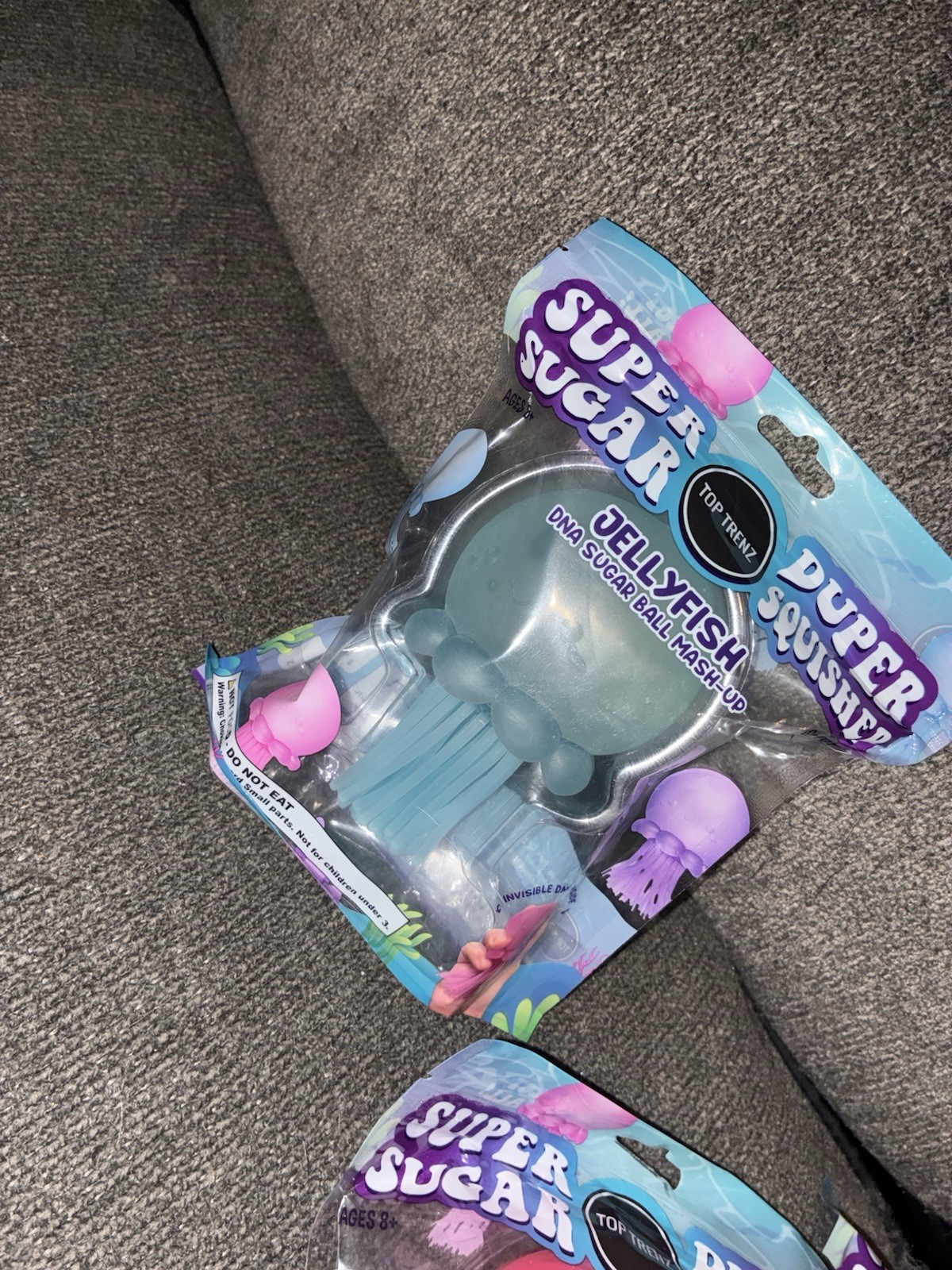 Top Trenz Jellyfish Sugar Ball Mash-Up Squeeze Toy Blue Ages 8-11 Years 8 & Up