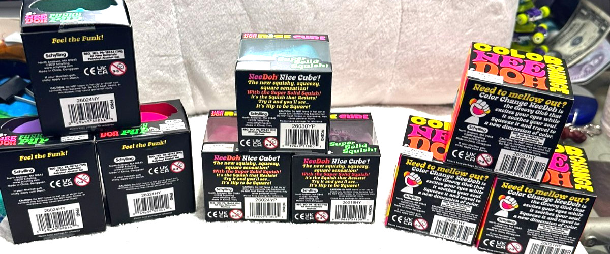 TikTok Schylling NeeDoh~Color Change*Funky Pups*Nice Cube~Bundle of 9