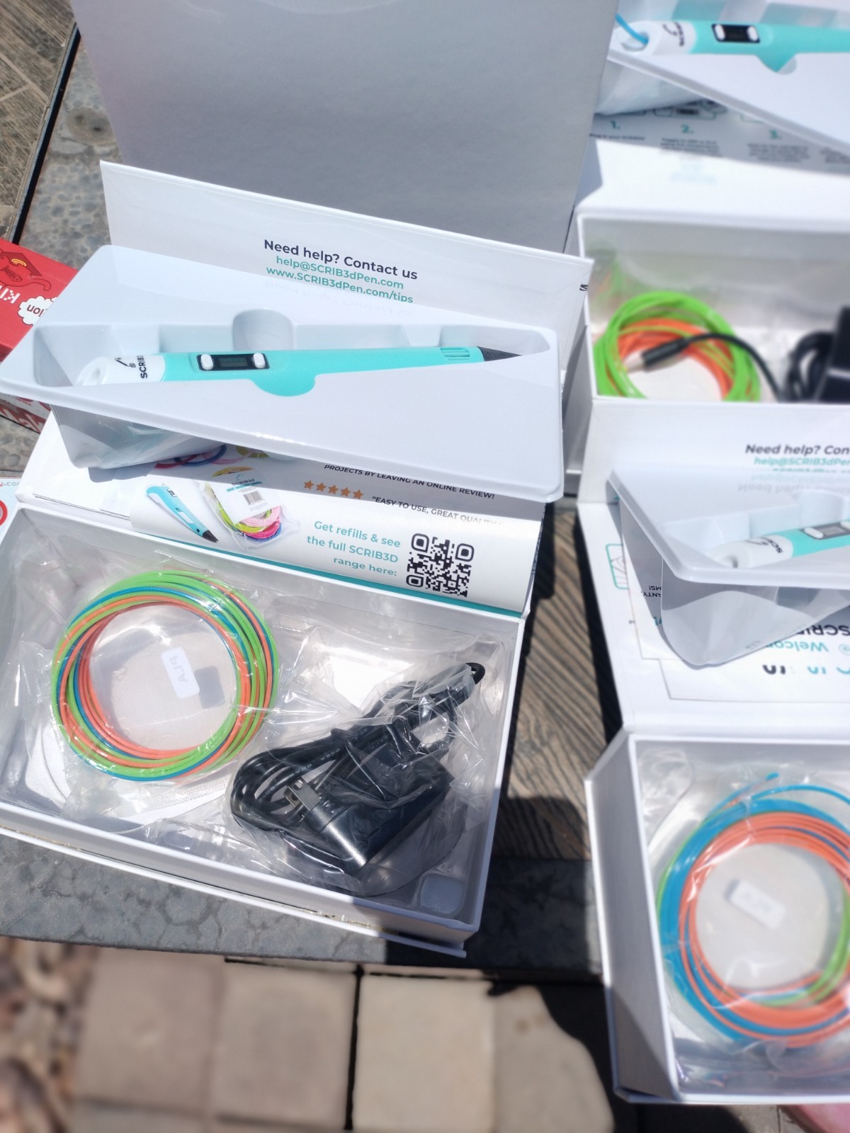 STEM Lot of 9 ( 1 Dash Robot Blue- 3 Scib3d Pen- 5 Makey Device