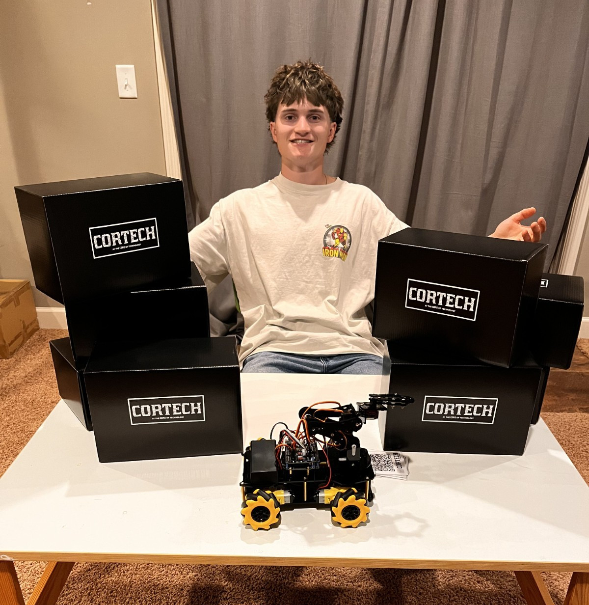 ACEBOTT ESP32 Smart Robot Car Kit With Variant Expansion Packs