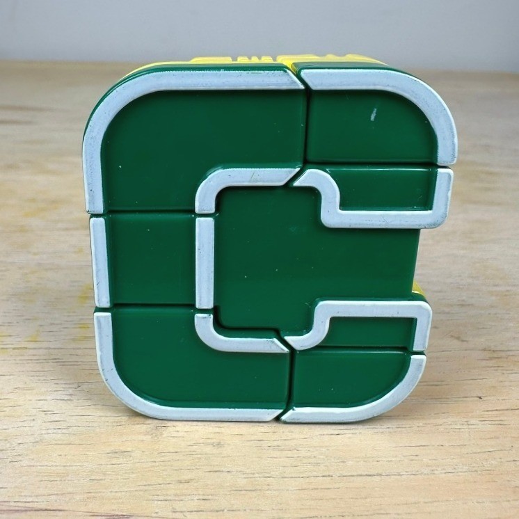 Lakeshore AlphaBots Letter Transformers Robot Alphabet Letter Replacement – C