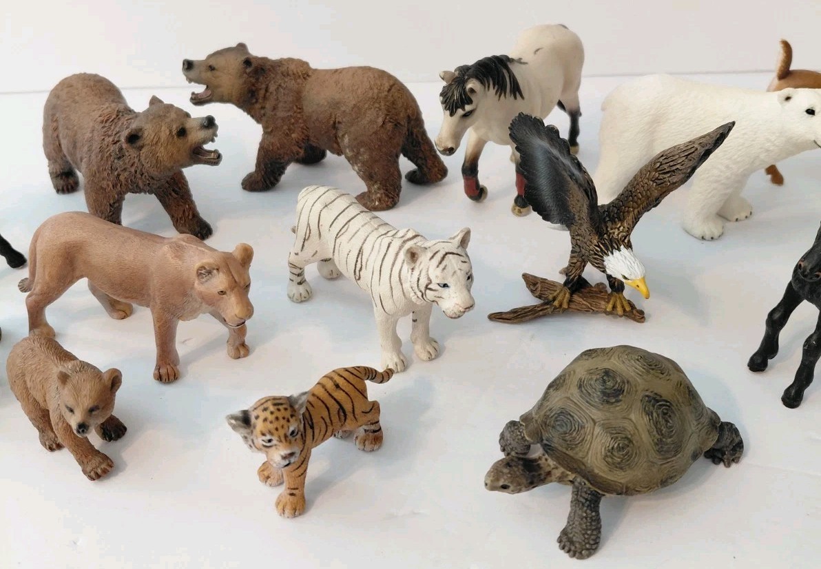 Hard Plastic Zoo Wild And Farm Animals Mixed Lot 15 Schleich Bears, Eagle