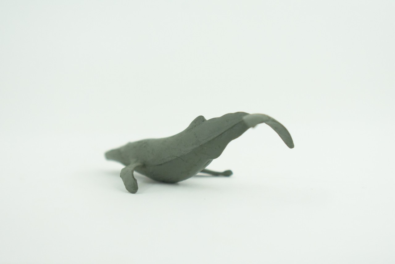 Toy Humpback Whale Green, Baleen Realistic Model, Gift, 2 1/2 Inches CWG56 B197
