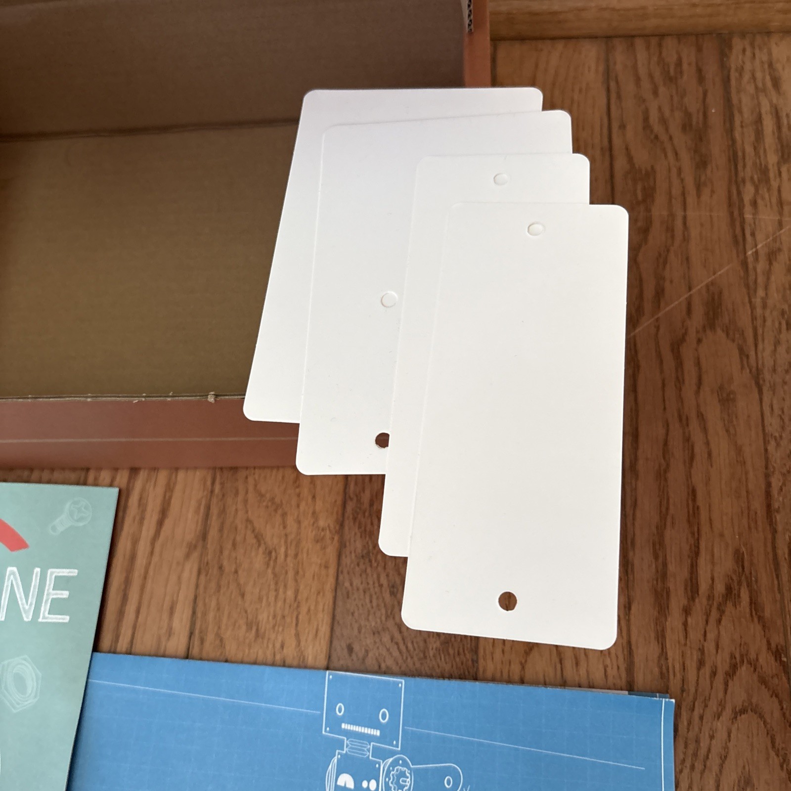 Kiwi Co Tinker Crate Make Your Own Walking Robot Kids Ages 9+ PARTS – PLS READ