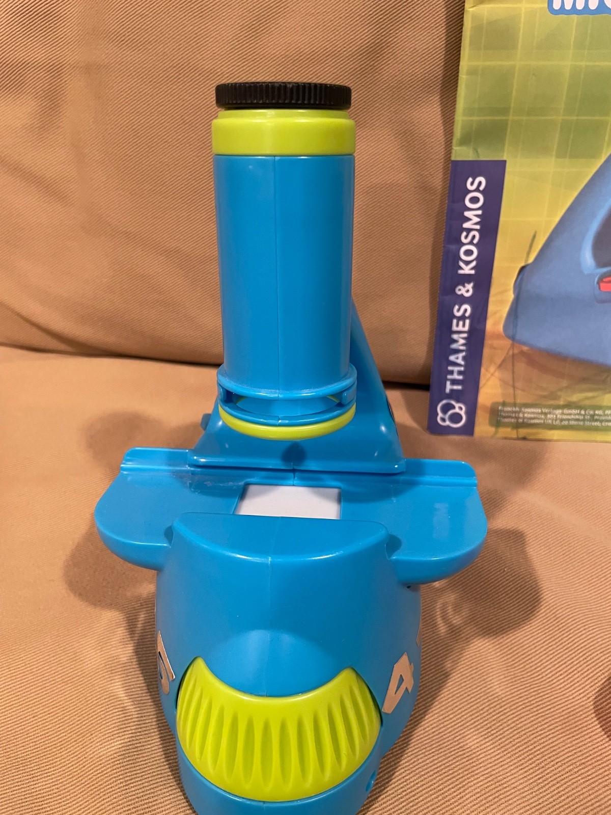 Thames and Kosmos Big and Fun Microscope – Toy for 4-6 years – Complete Set