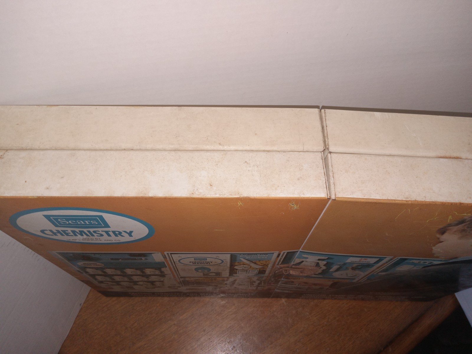 1960’S VINTAGE SEARS CHEMISTRY SET METAL BOX